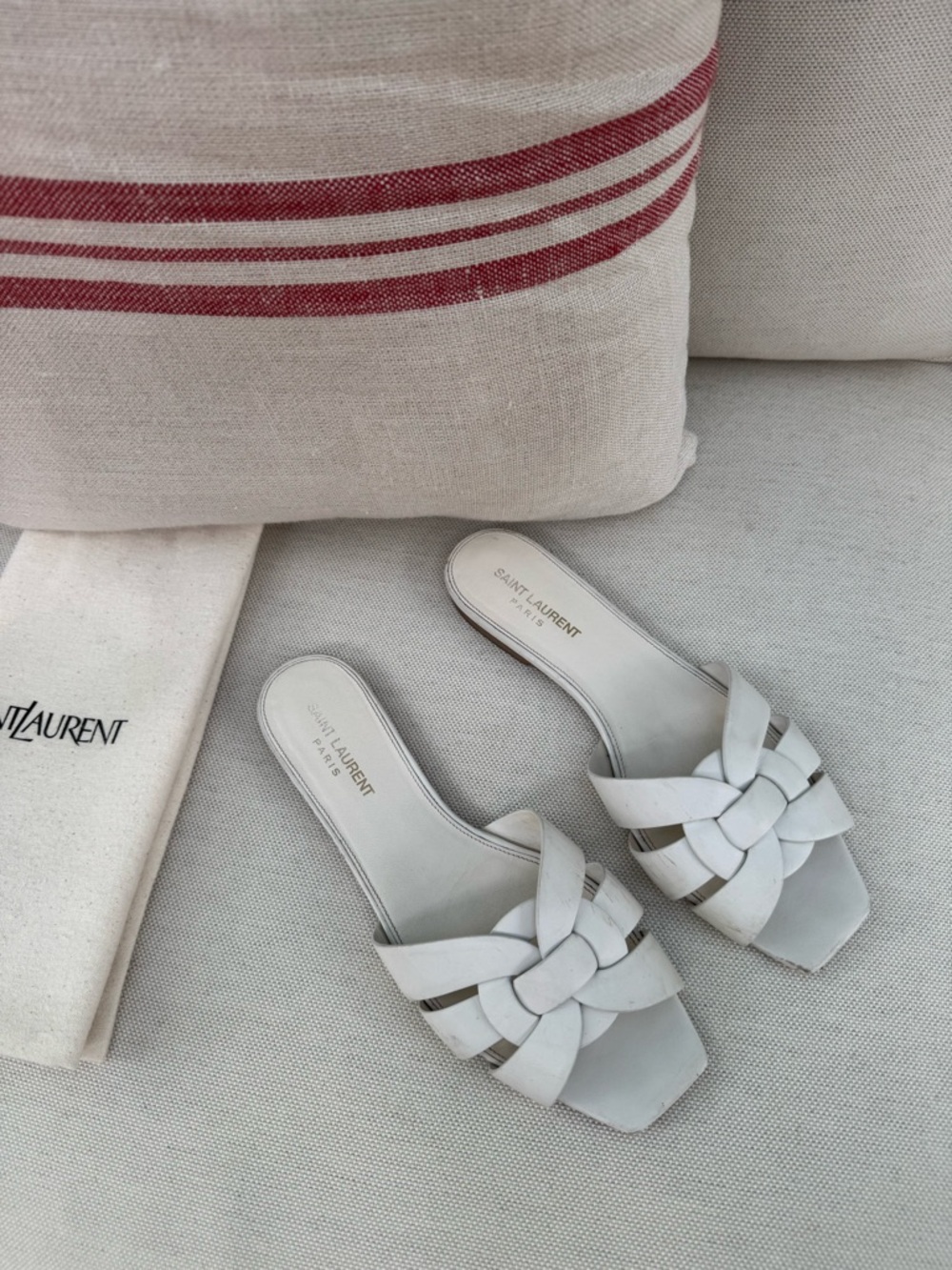 Sz39 Saint Laurent Tribute Sandals in Smooth Leather White